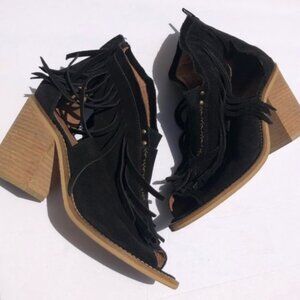 Musse & Cloud Galia Fringe Open Toe Suede Leather‎ Spring Casual Bootie Black